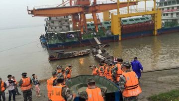 � ����� �������� ����� � 450 ����������� �� �����