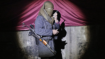 Девушка — боец вооруженных отрядов Рабочей партии Курдистана