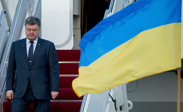 Президент Украины Петр Порошенко прилетел в Вашингтон на саммит по ядерной безопасности