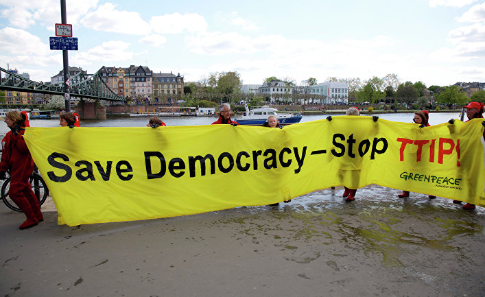 Акции протеста против соглашений о трансатлантической торговле в Европе