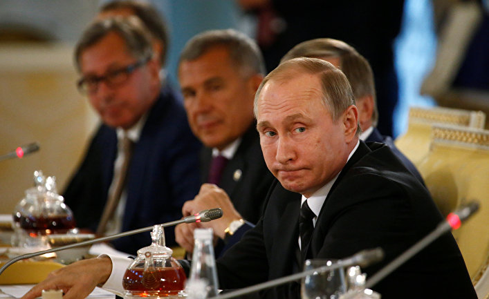 Владимир Путин на встрече с российскими и турецкими предпринимателями в Санкт-Петербурге