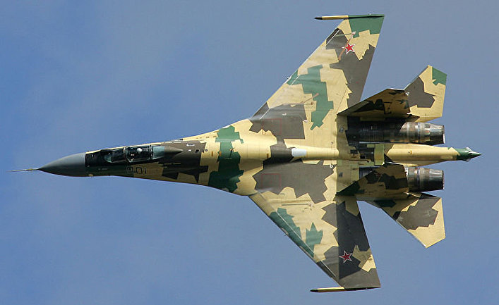 Истребитель Су-35
