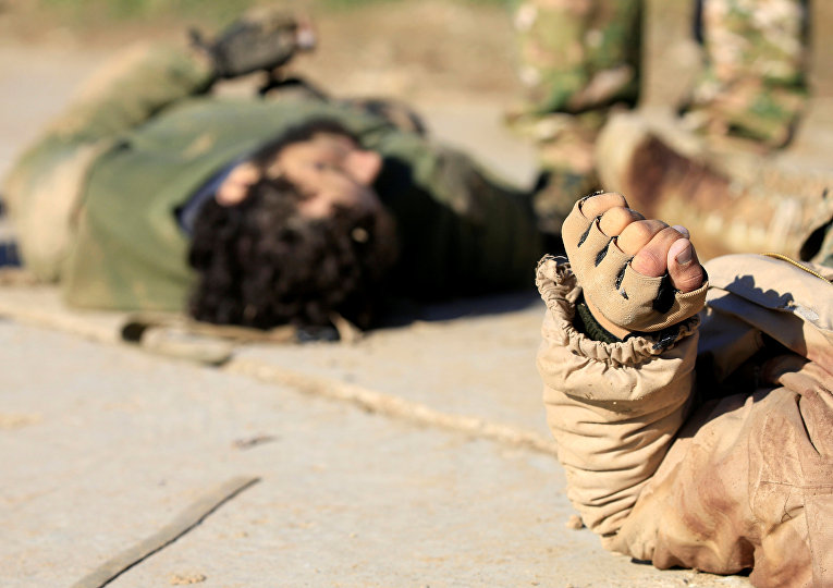 Тела боевиков ИГИЛ в районе Антесаар
