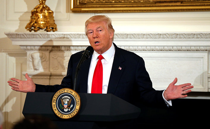 Президент США Дональд Трамп в Белом доме Президент США Дональд Трамп в Белом доме