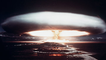Испытания ядерного оружия на атолле Муророа. 1971