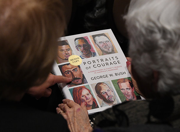 Книга Джорджа Буша «Портреты мужества: дань главнокомандующего Америке»