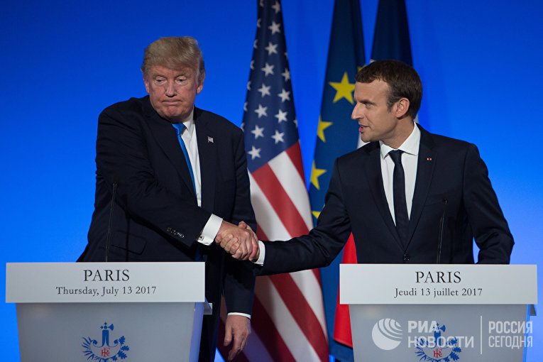 Картинки по запросу трамп в париже